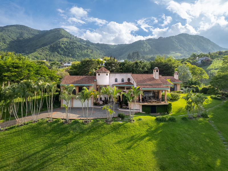 4 bed Single Family Homes For Sale in San Antonio De Escazu, San Jose - 1