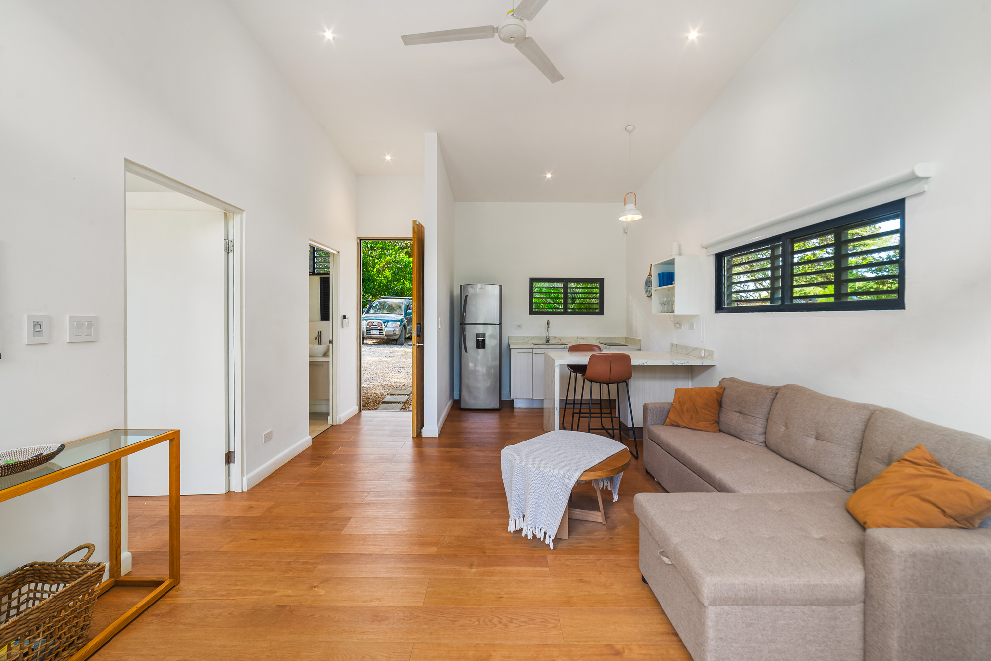 1 bed Single Family Homes For Sale in Playa Negra, Guanacaste - thumb 16