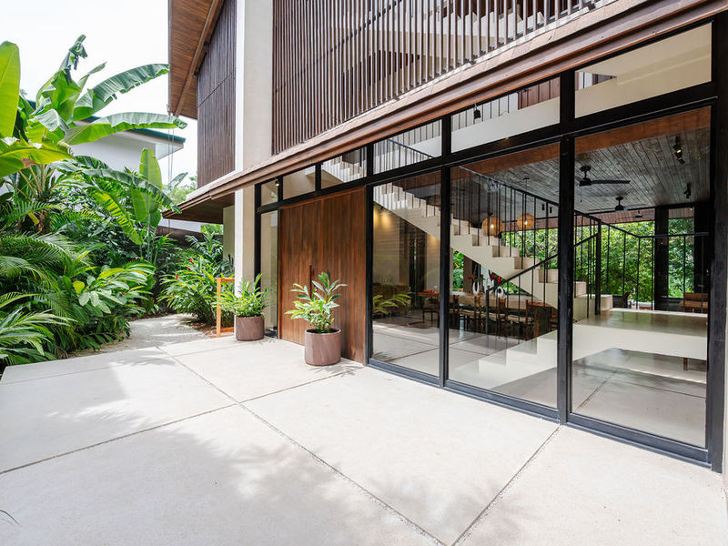 7 bed Single Family Homes For Sale in Playa Hermosa Santa Teresa, Puntarenas - photo 2
