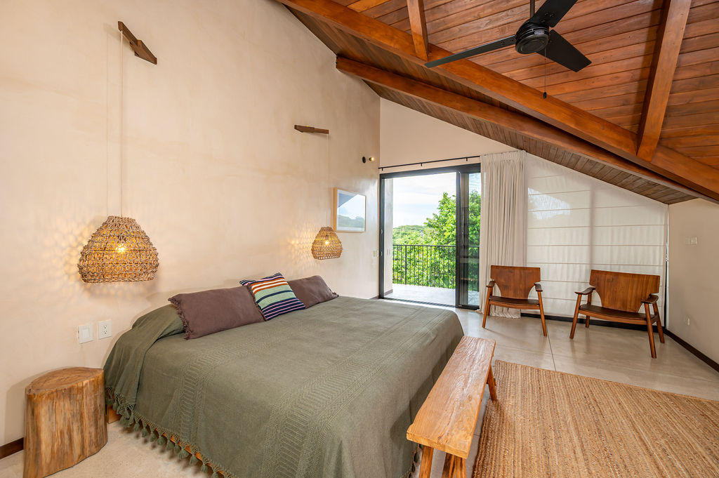 7 bed Single Family Homes For Sale in Playa Hermosa Santa Teresa, Puntarenas - thumb 12