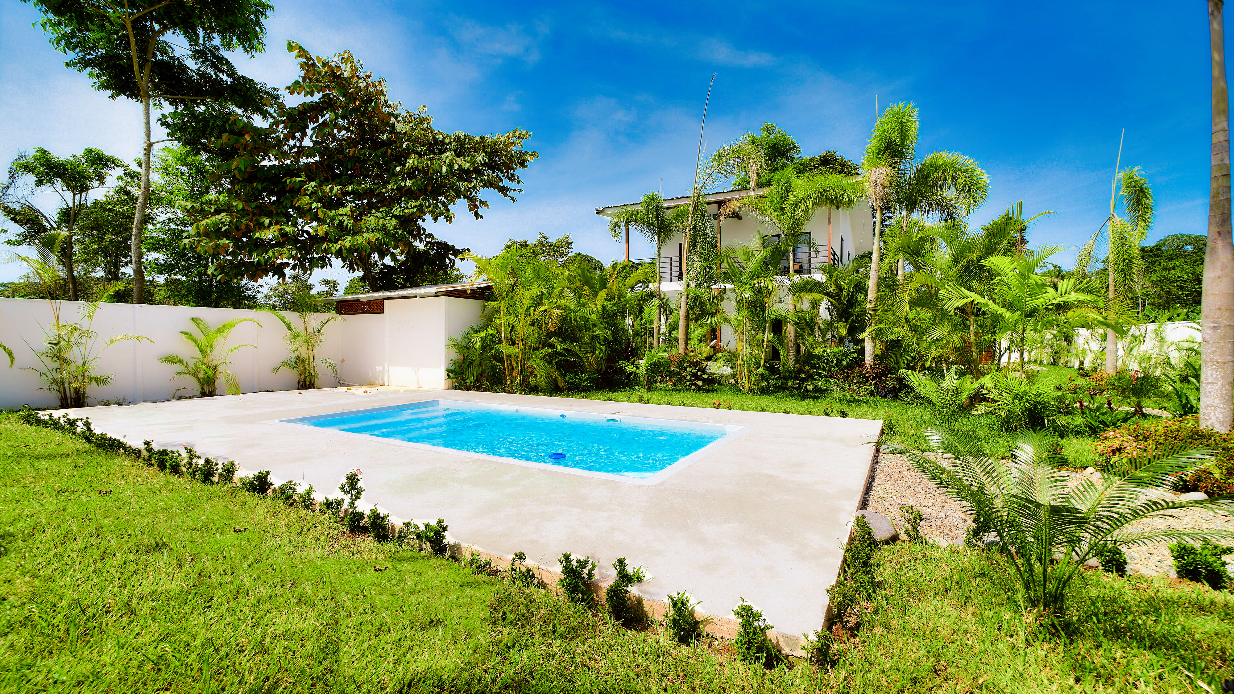 4 bed Apartment For Sale in Puerto Viejo, Limón - thumb 1