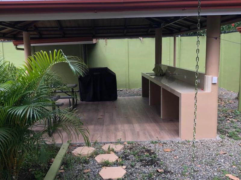 3 bed Single Family Homes For Rent in Puerto Viejo, Limón - hero 6