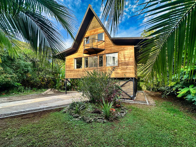 3 bed Single Family Homes For Sale in Cahuita, Limón - 1