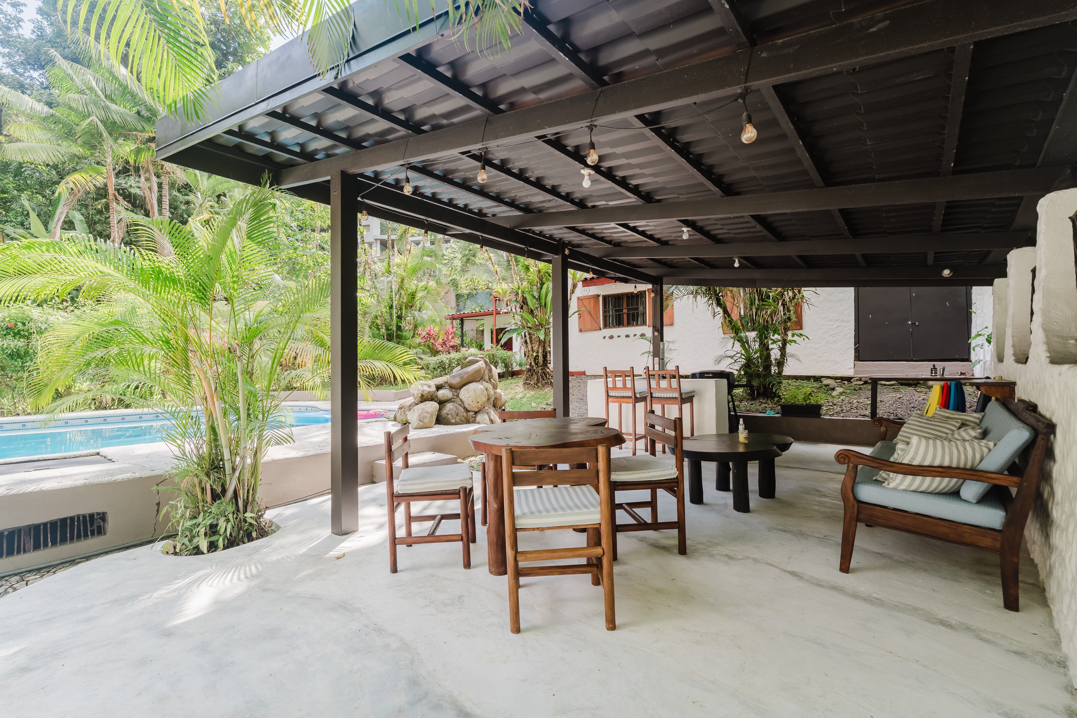 5 bed Single Family Homes For Sale in Manuel Antonio, Puntarenas - thumb 4