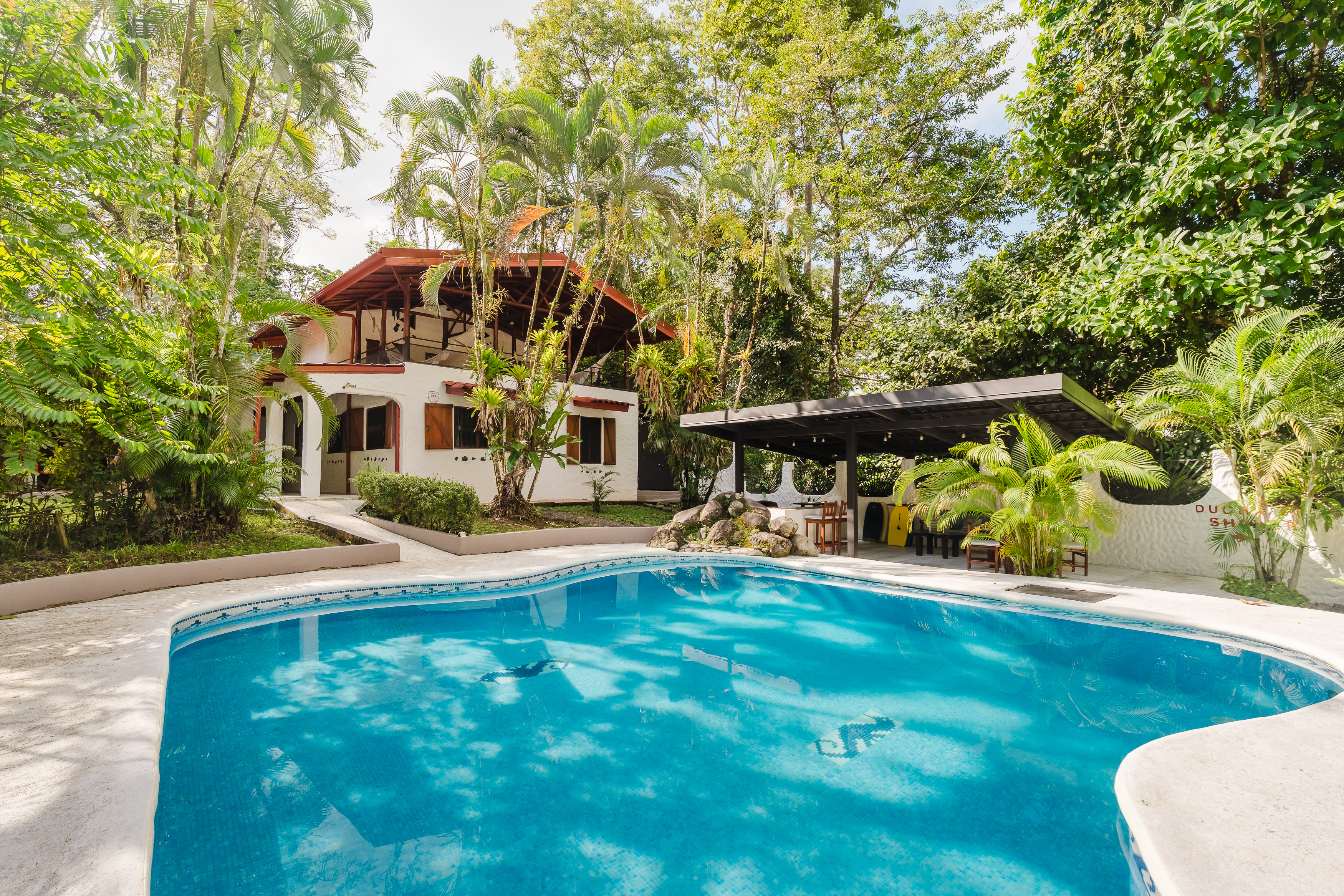 5 bed Single Family Homes For Sale in Manuel Antonio, Puntarenas - thumb 3