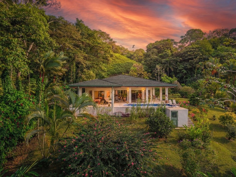 3 bed Single Family Homes For Sale in Dominical, Puntarenas - 1