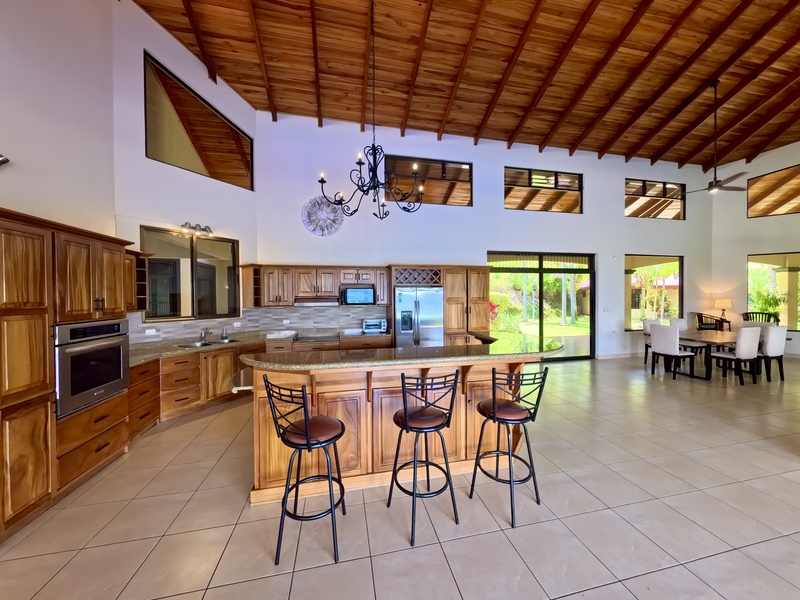 10 bed Single Family Homes For Sale in Atenas, Alajuela - hero 6