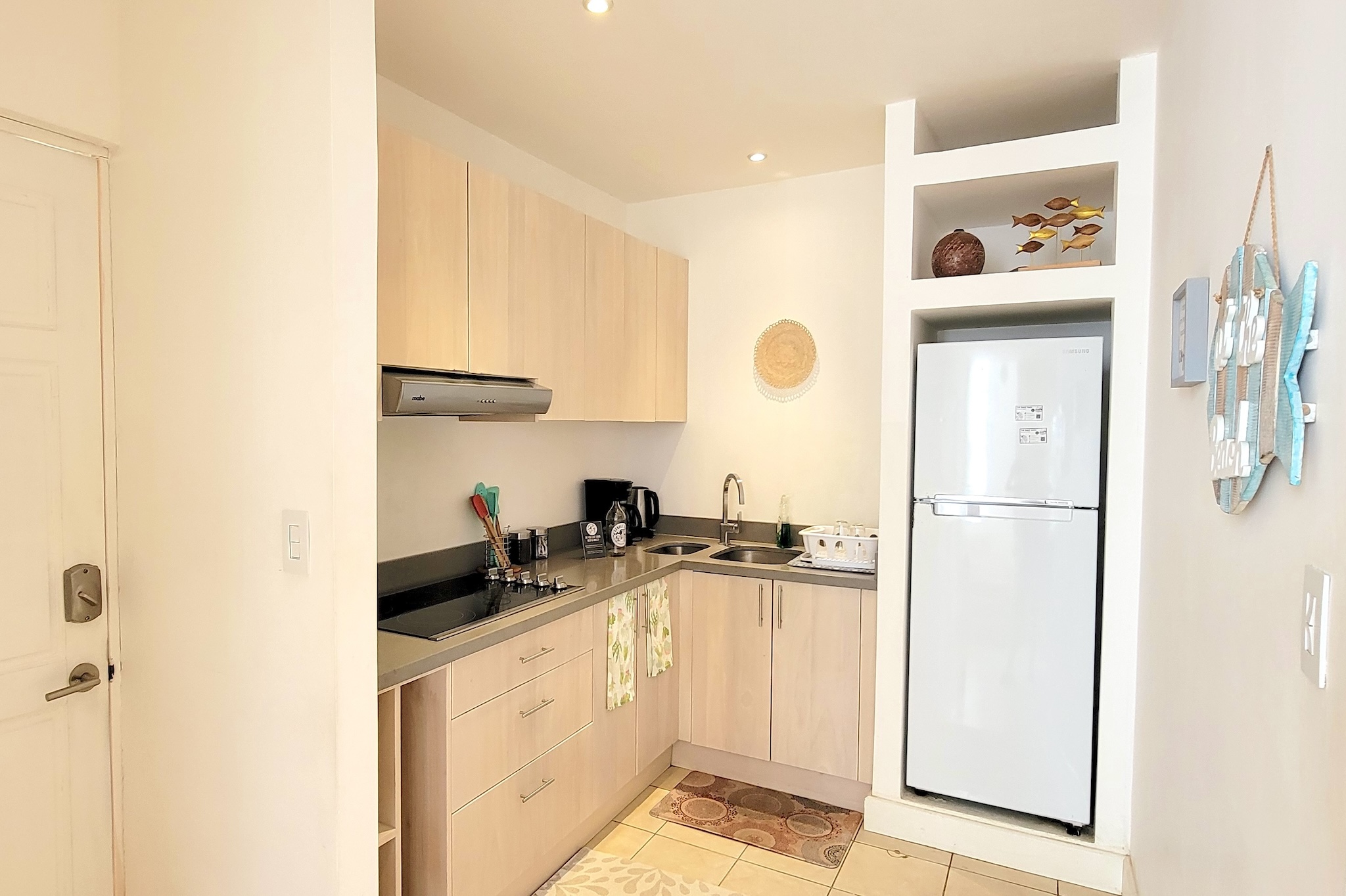 2 bed Condo For Sale in Tamarindo, Guanacaste - thumb 3