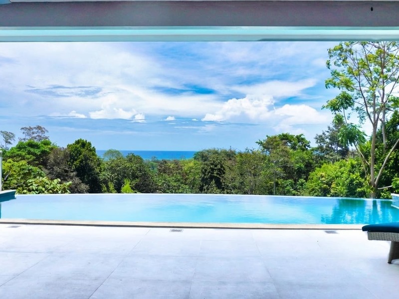 8 bed Single Family Homes For Sale in Cahuita, Limón - 1