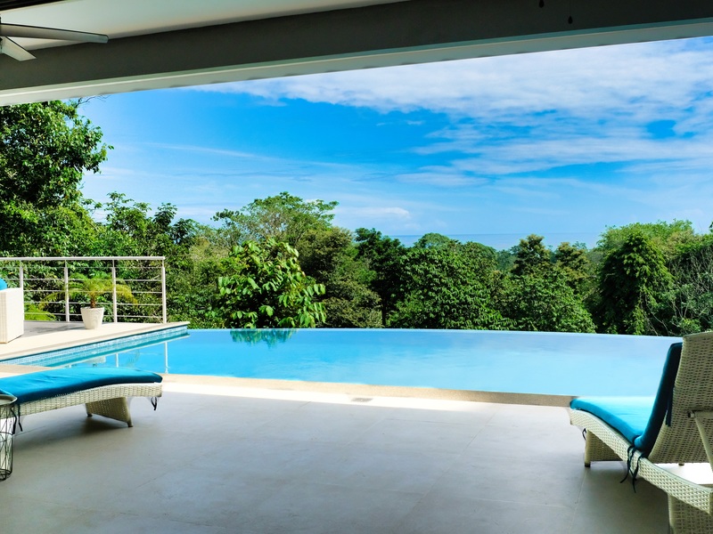 8 bed Single Family Homes For Sale in Cahuita, Limón - hero 2