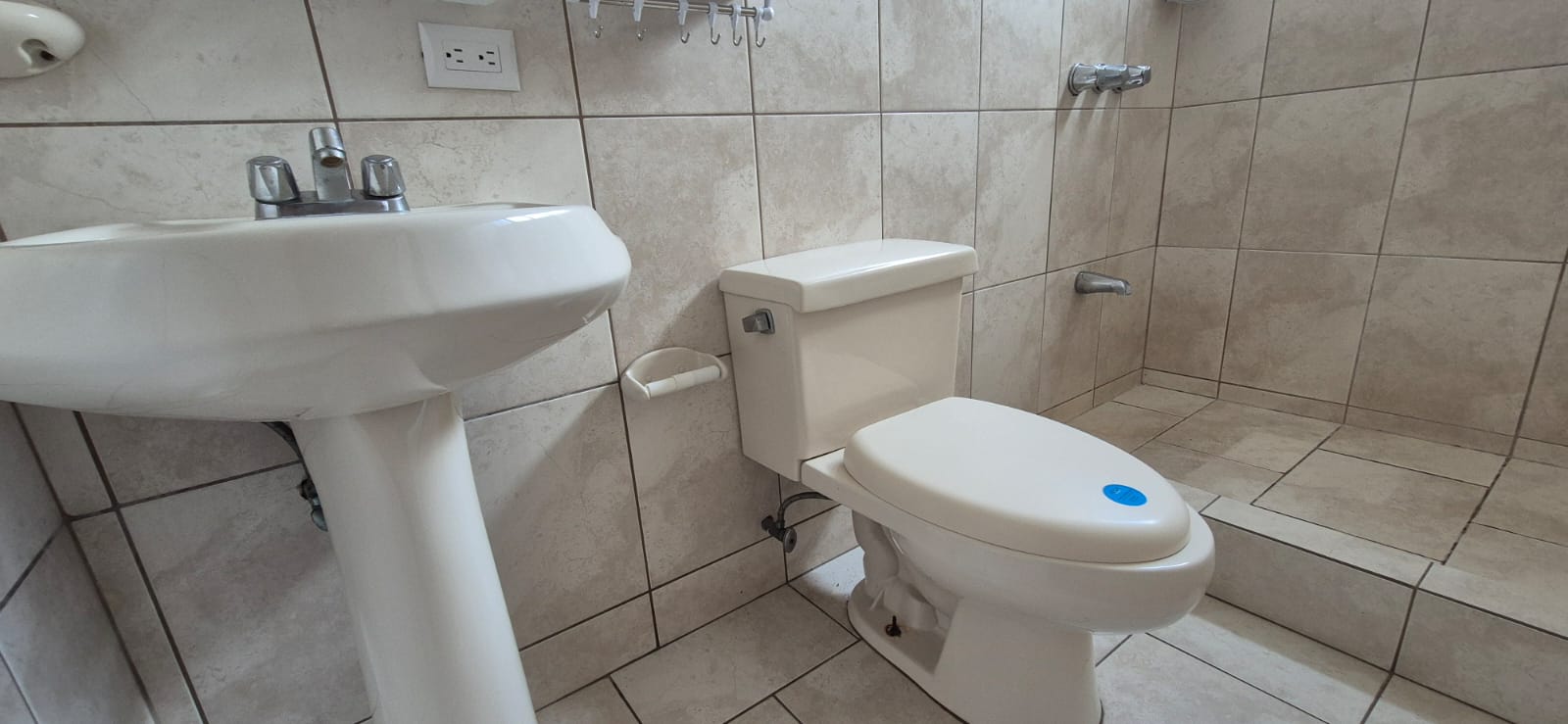 3 bed Condo For Rent in Curridabat, San Jose - thumb 4