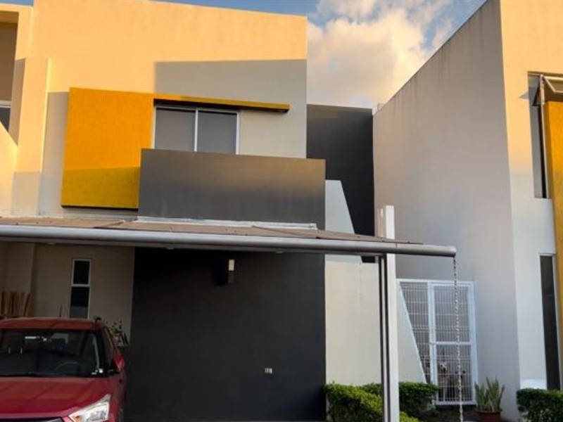 3 bed Single Family Homes For Sale in Rio Oro, San Jose - 1