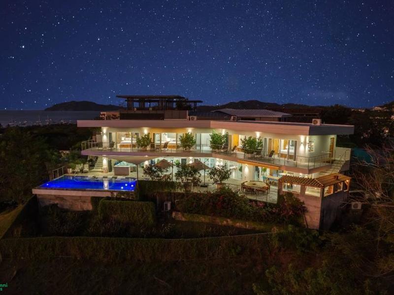 7 bed Single Family Homes For Sale in Tamarindo, Guanacaste - 1