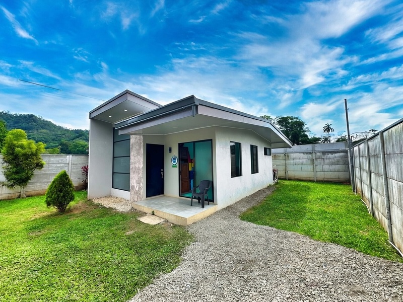 1 bed Single Family Homes For Sale in Cahuita, Limón - 1