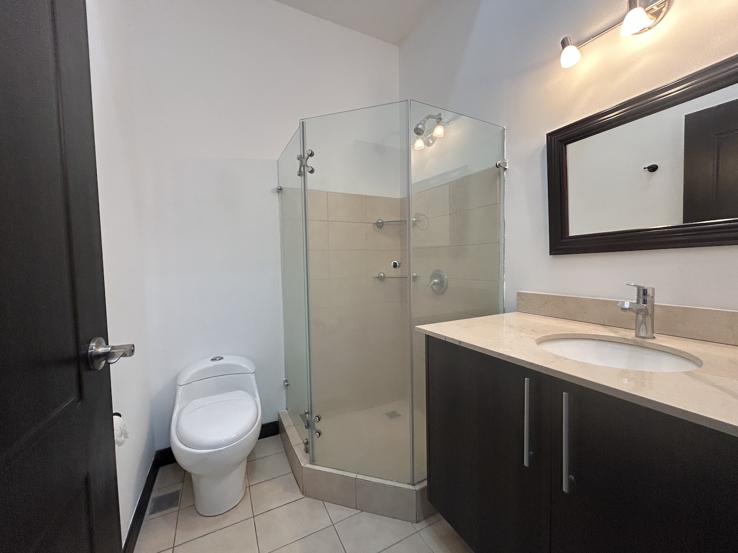 3 bed Single Family Homes For Sale in San Antonio De Escazu, San Jose - thumb 15