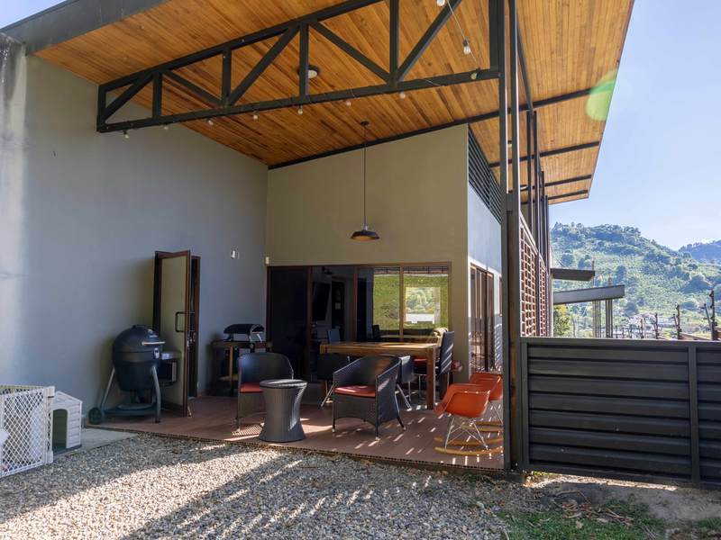 3 bed Single Family Homes For Sale in Dota, San Jose - hero 5