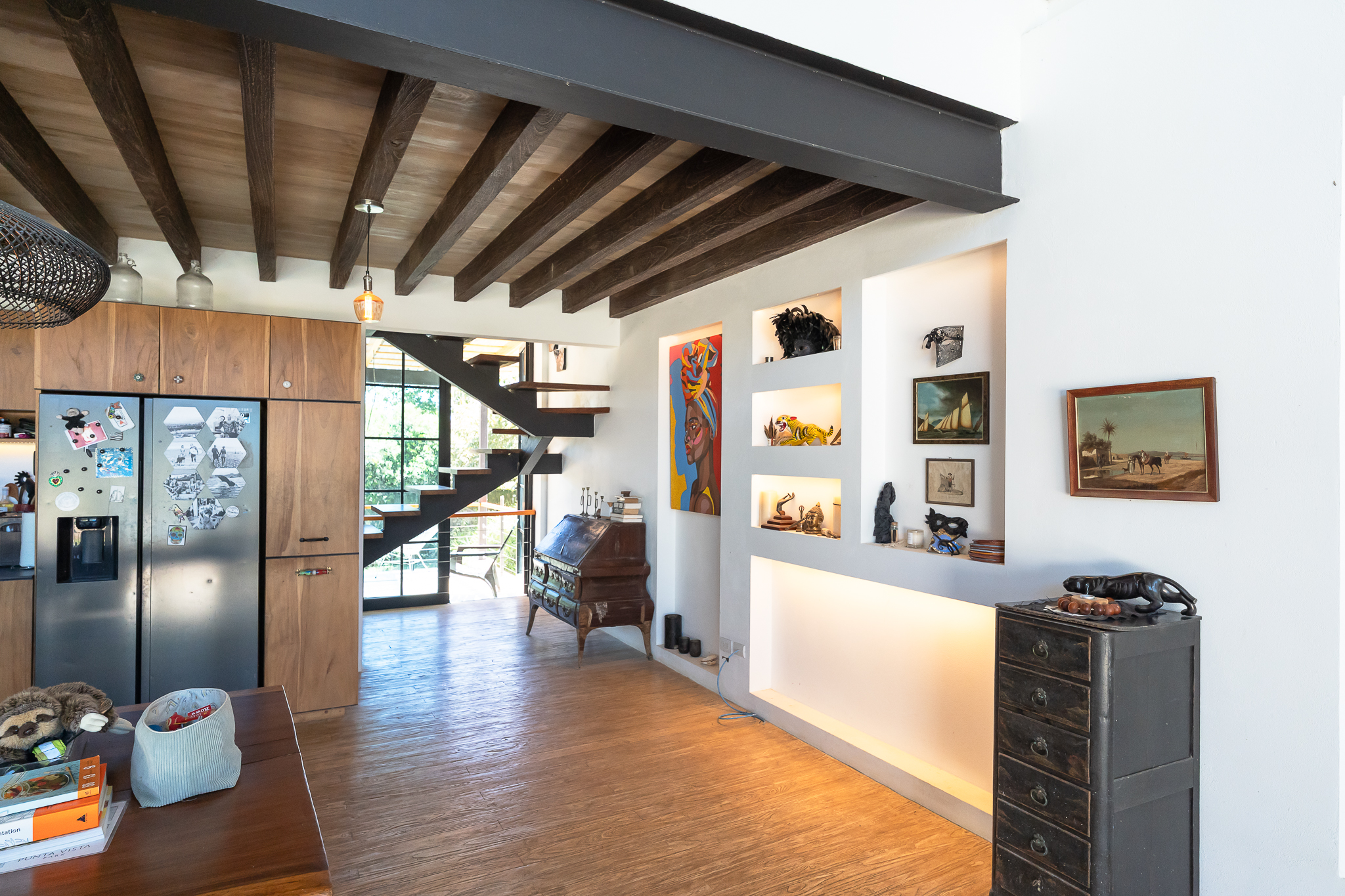 5 bed Single Family Homes For Sale in Santa Teresa, Puntarenas - thumb 5