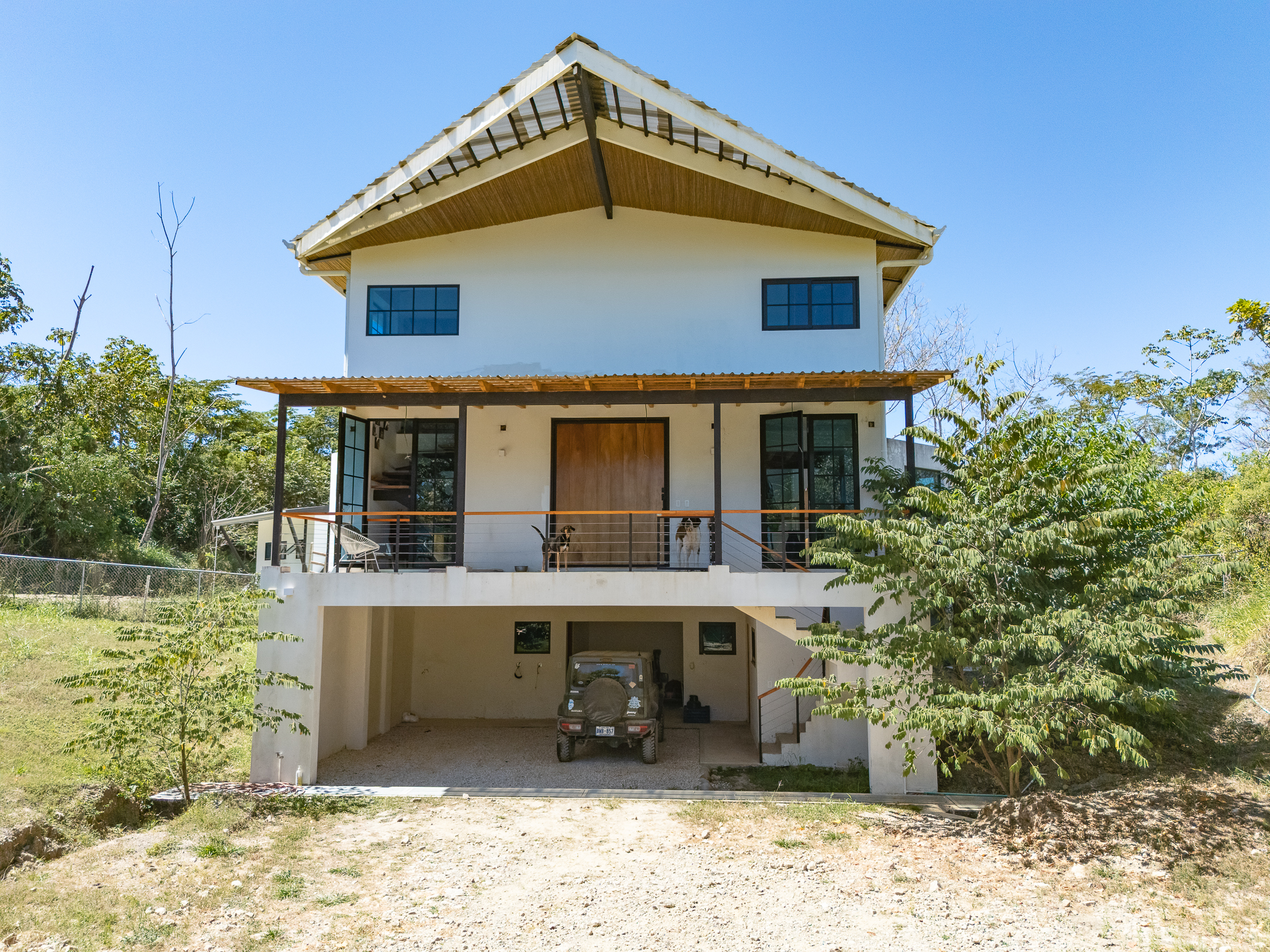 5 bed Single Family Homes For Sale in Santa Teresa, Puntarenas - thumb 18