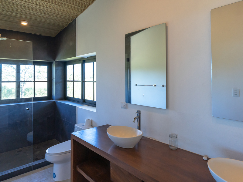 5 bed Single Family Homes For Sale in Santa Teresa, Puntarenas - hero 13