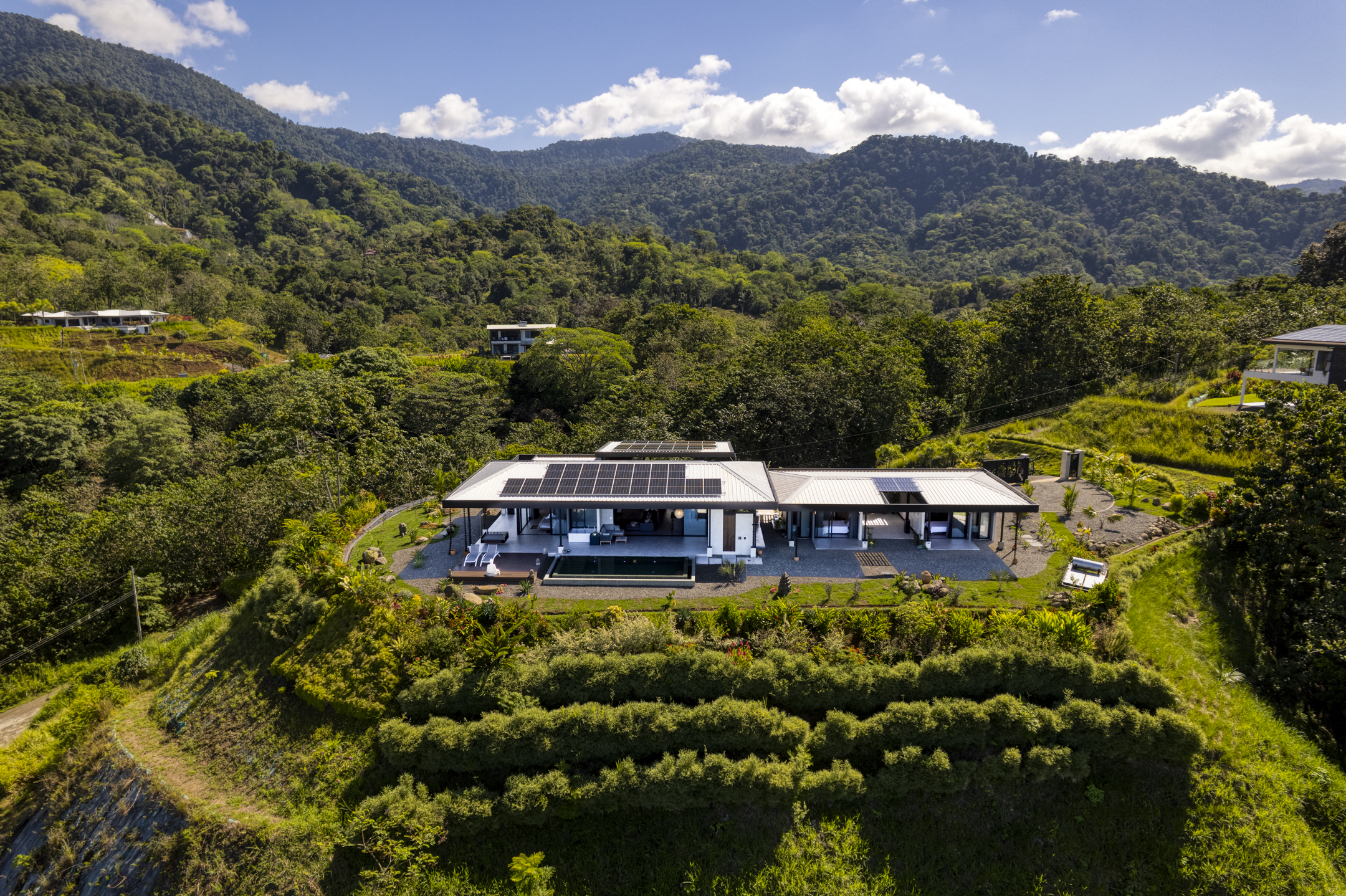4 bed Single Family Homes For Sale in Ojochal, Puntarenas - thumb 28
