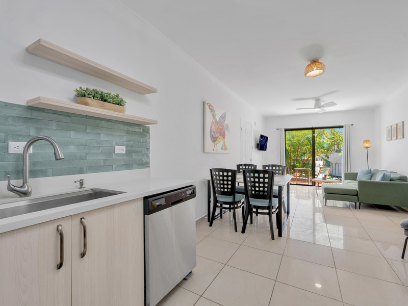2 bed Condo For Sale in Tamarindo, Guanacaste - hero 4