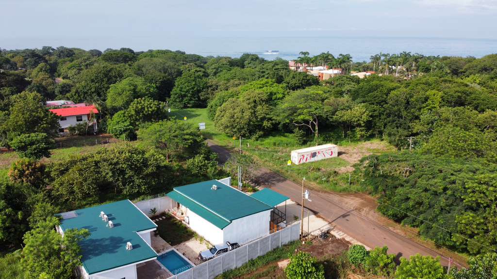4 bed Commercial For Sale in Junquillal, Guanacaste - thumb 3
