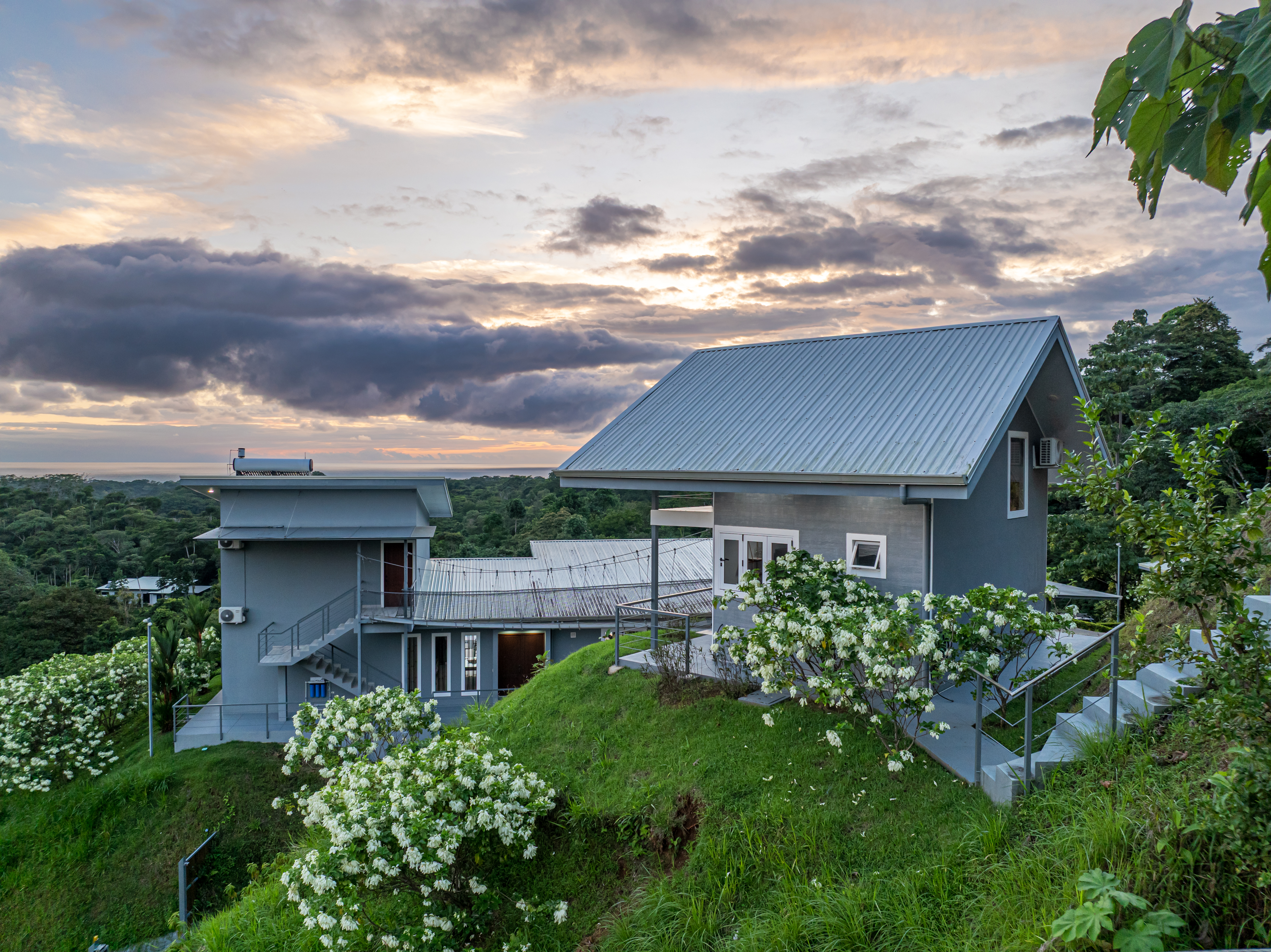 5 bed Single Family Homes For Sale in Uvita, Puntarenas - thumb 7