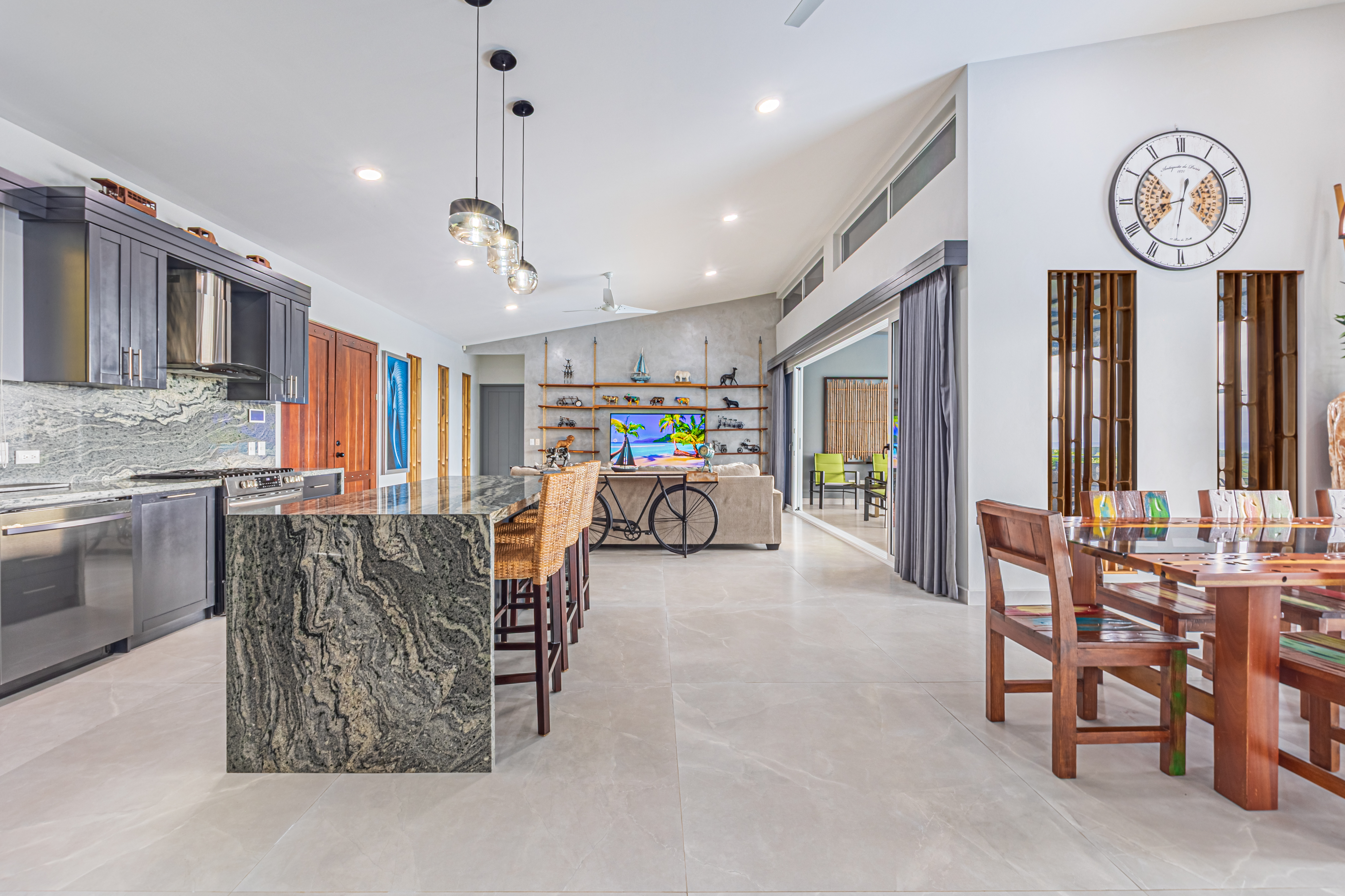 5 bed Single Family Homes For Sale in Uvita, Puntarenas - thumb 15