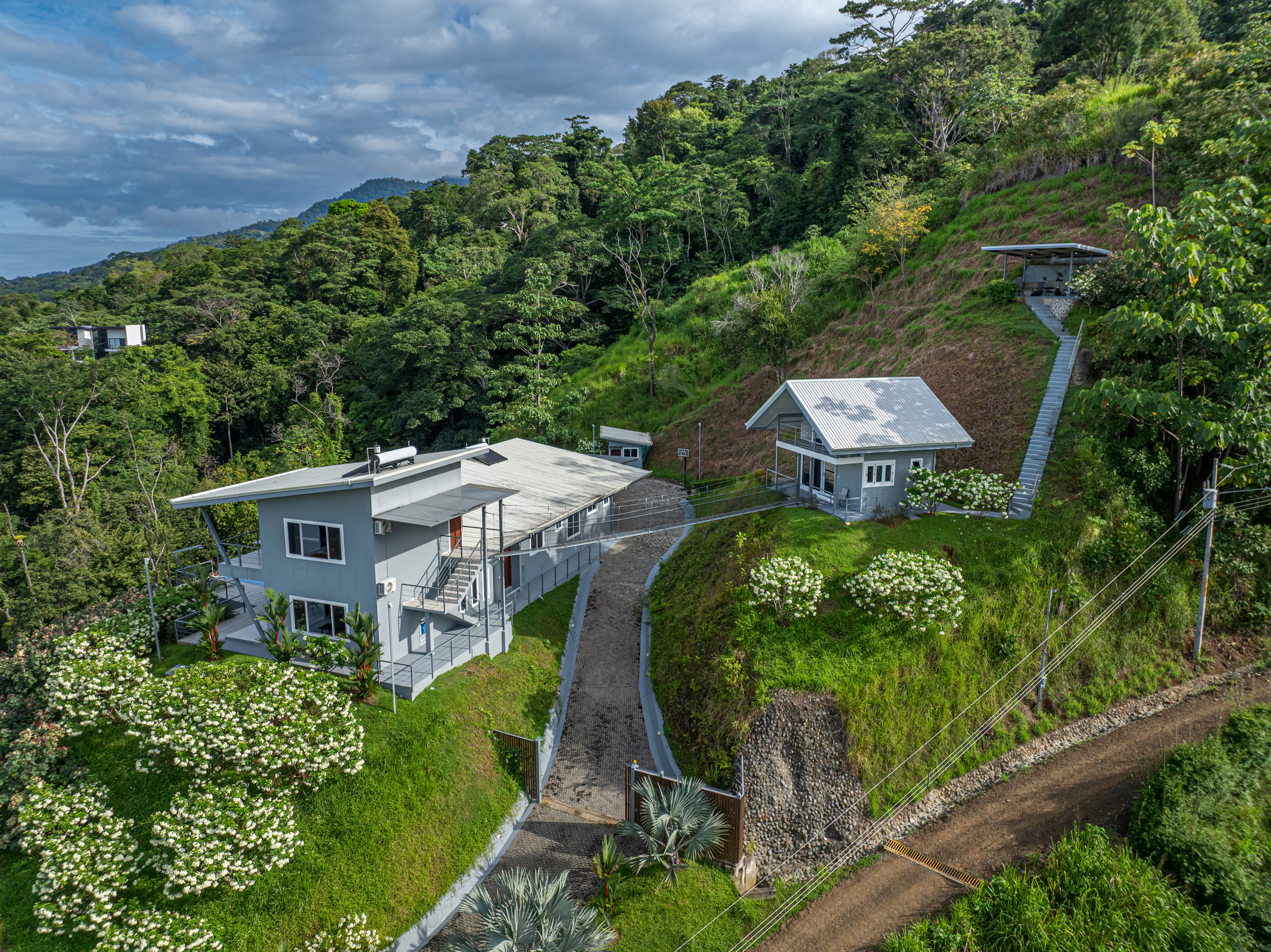 5 bed Single Family Homes For Sale in Uvita, Puntarenas - thumb 5