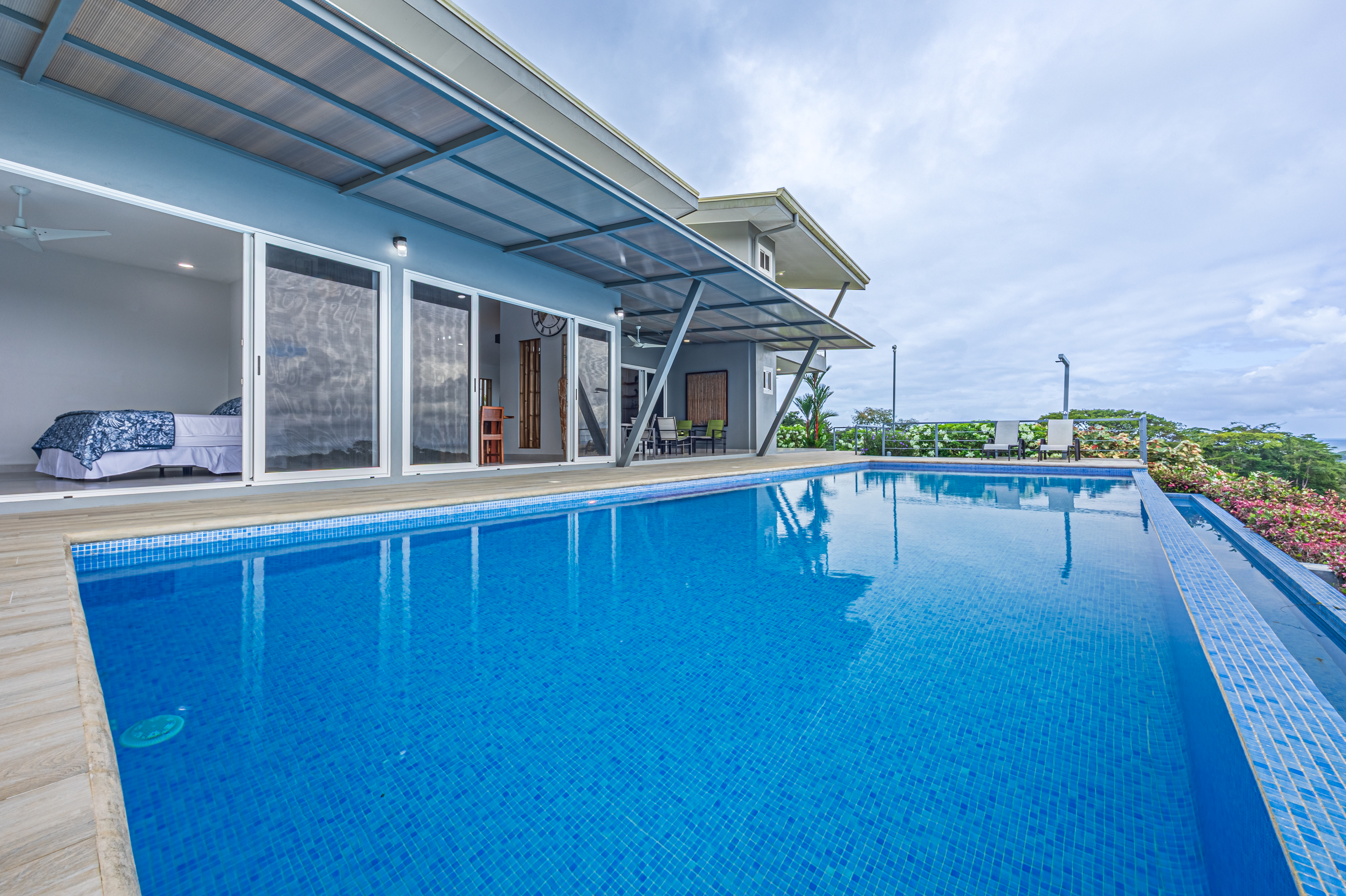 5 bed Single Family Homes For Sale in Uvita, Puntarenas - thumb 4