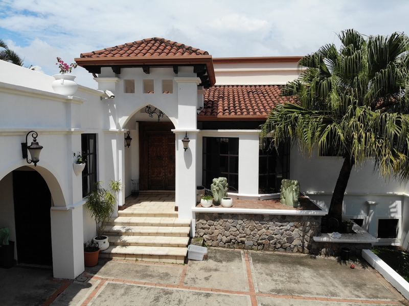 3 bed Single Family Homes For Rent in Escazu, San Jose - 1