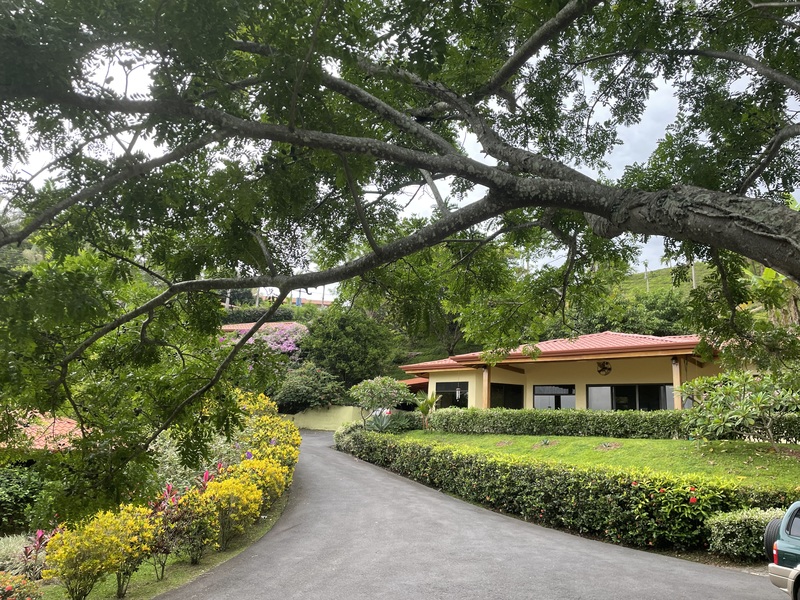 10 bed Single Family Homes For Sale in Atenas, Alajuela - hero 8