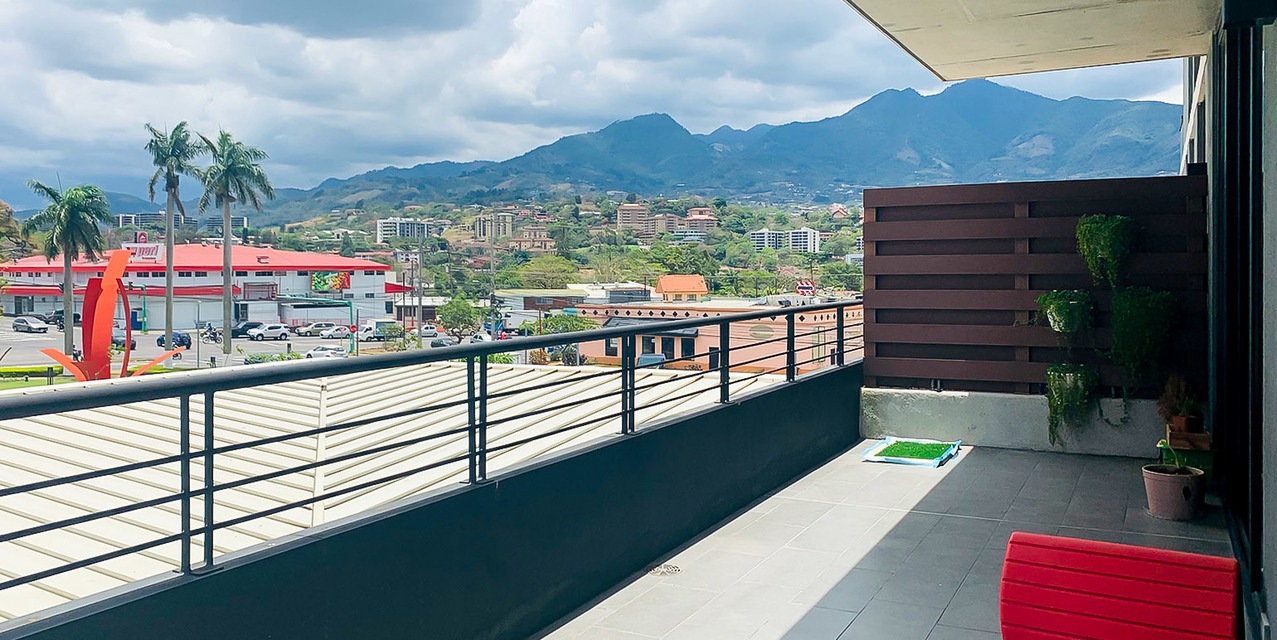 1 bed Apartment For Sale in Escazu, San Jose - thumb 1