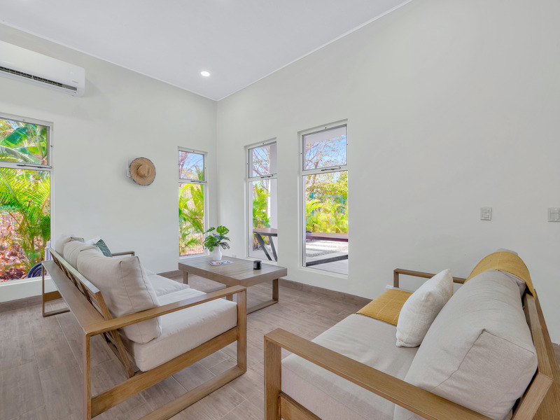 5 bed Single Family Homes For Sale in Tamarindo, Guanacaste - hero 4