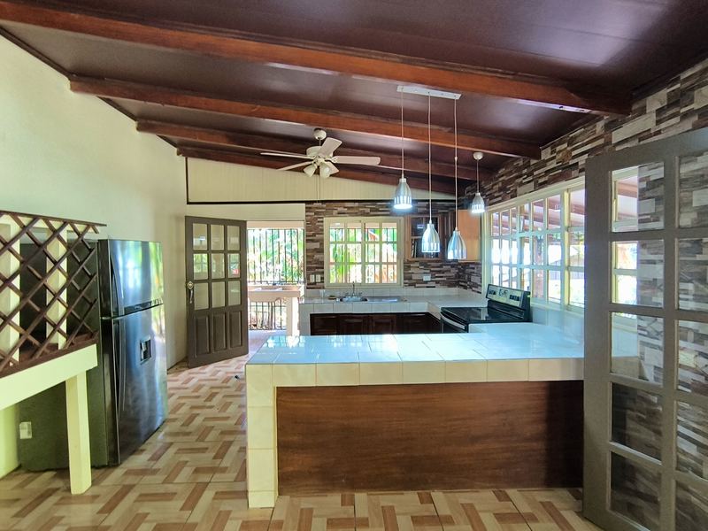 3 bed Single Family Homes For Sale in Atenas, Alajuela - hero 8