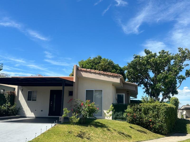 3 bed Single Family Homes For Sale in La Garita, Alajuela - 1