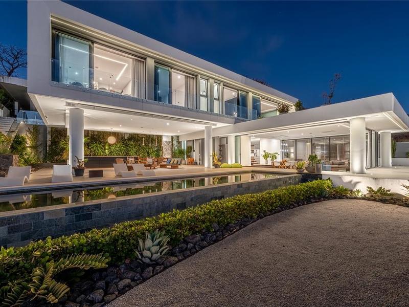 4 bed Single Family Homes For Sale in Playa Grande, Guanacaste - hero 28