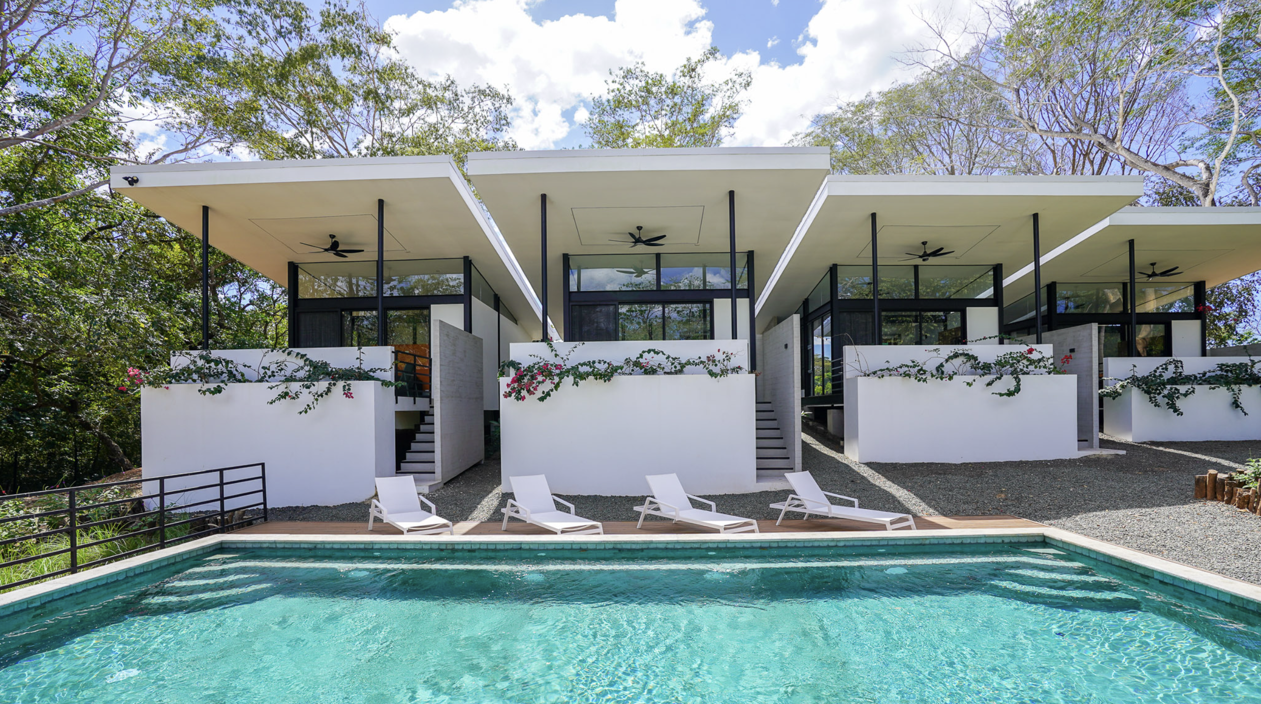 11 bed Single Family Homes For Sale in Playa Grande, Guanacaste - thumb 26