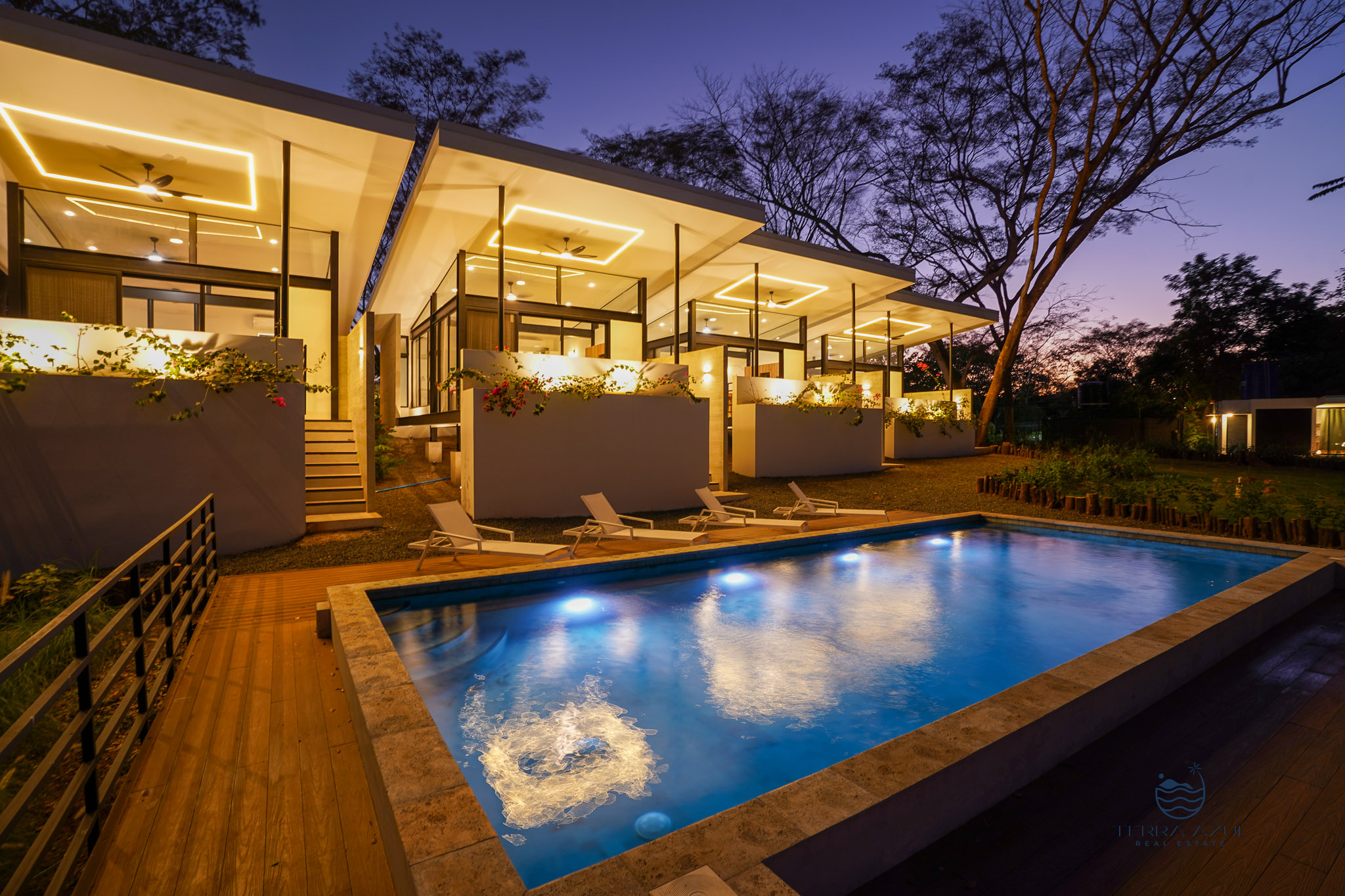 11 bed Single Family Homes For Sale in Playa Grande, Guanacaste - thumb 1