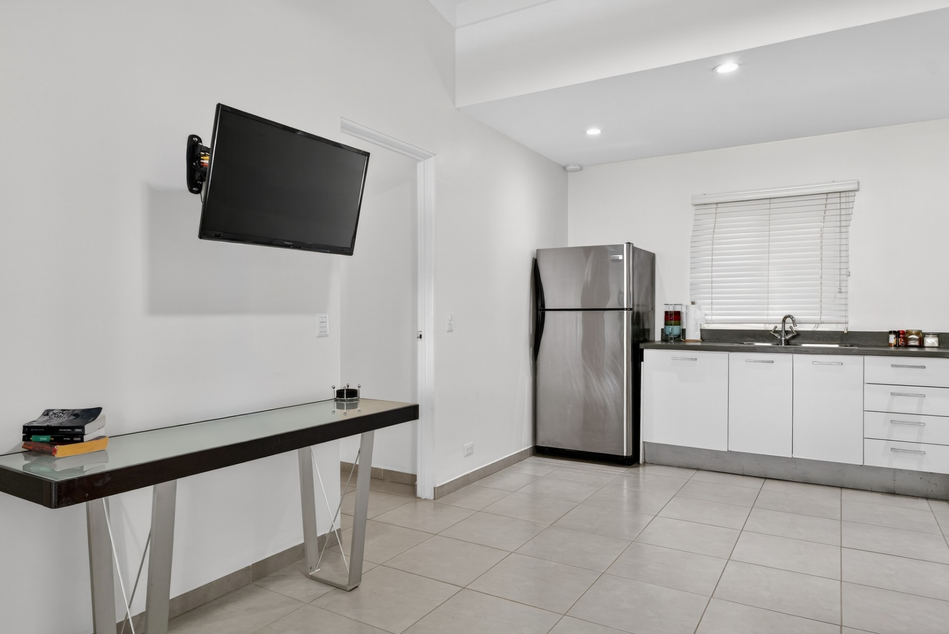 11 bed Hotel / Leisure For Sale in Tamarindo, Guanacaste - thumb 26