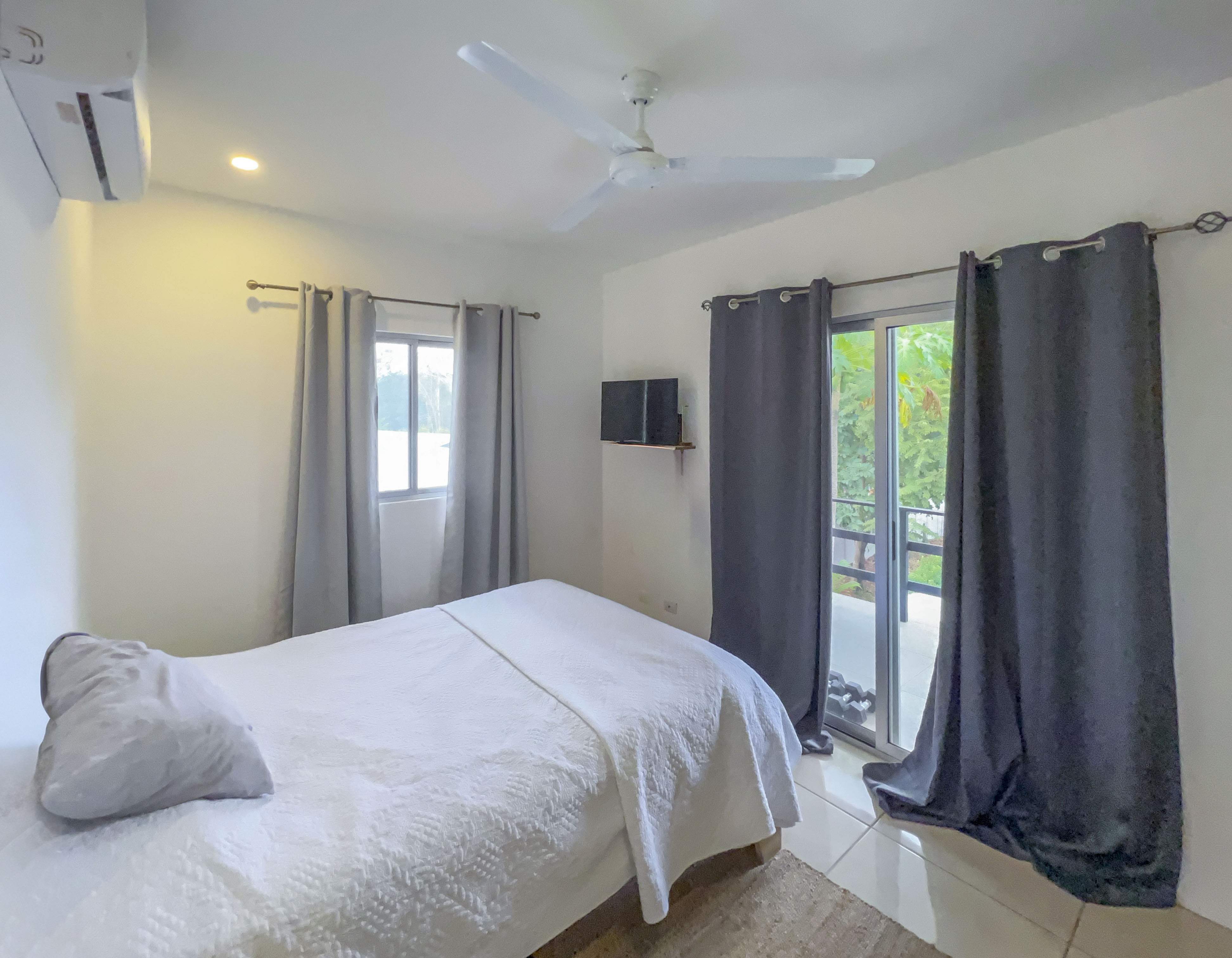 8 bed Single Family Homes For Sale in Playa Grande, Guanacaste - thumb 20