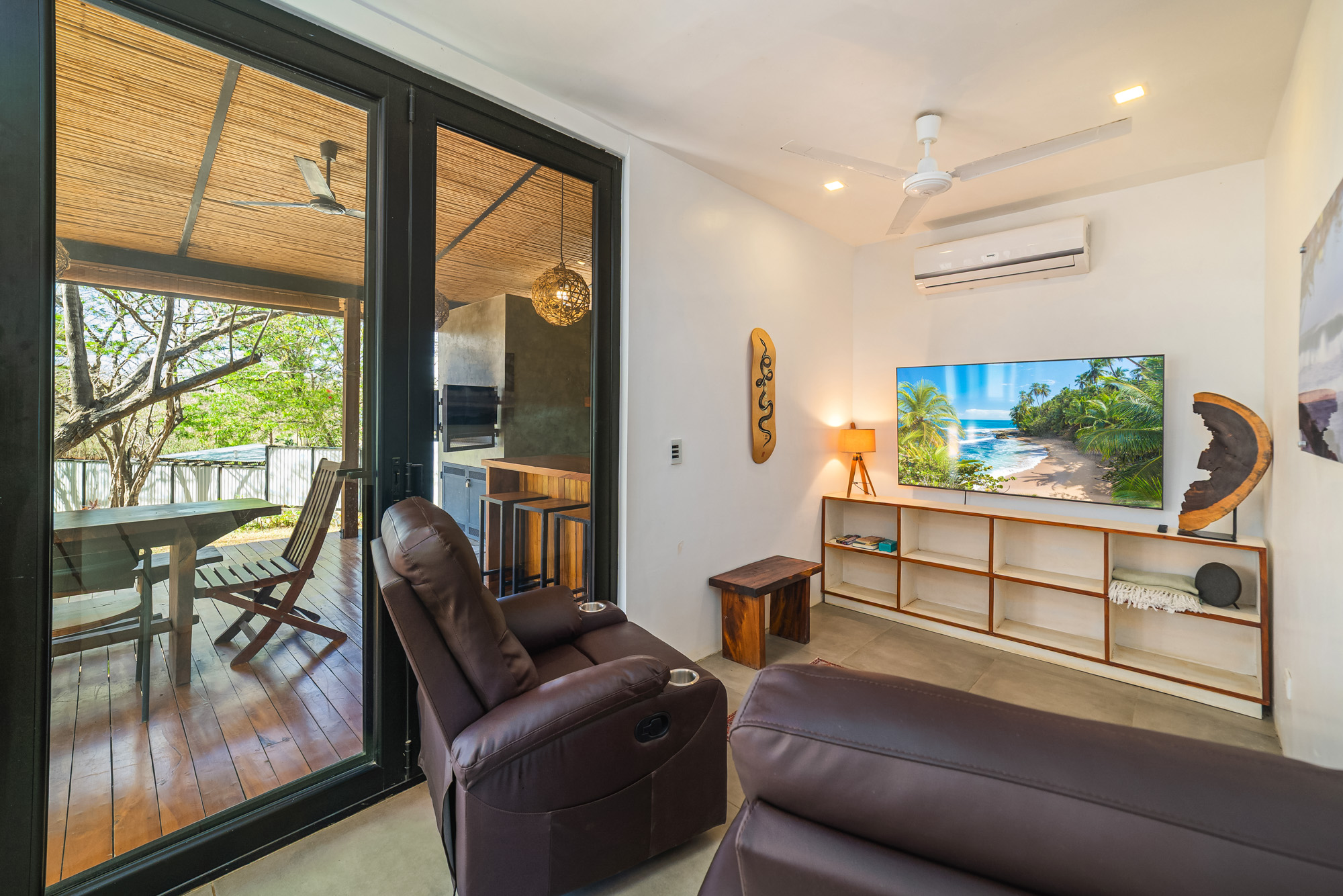 2 bed Single Family Homes For Sale in Playa Negra, Guanacaste - thumb 3