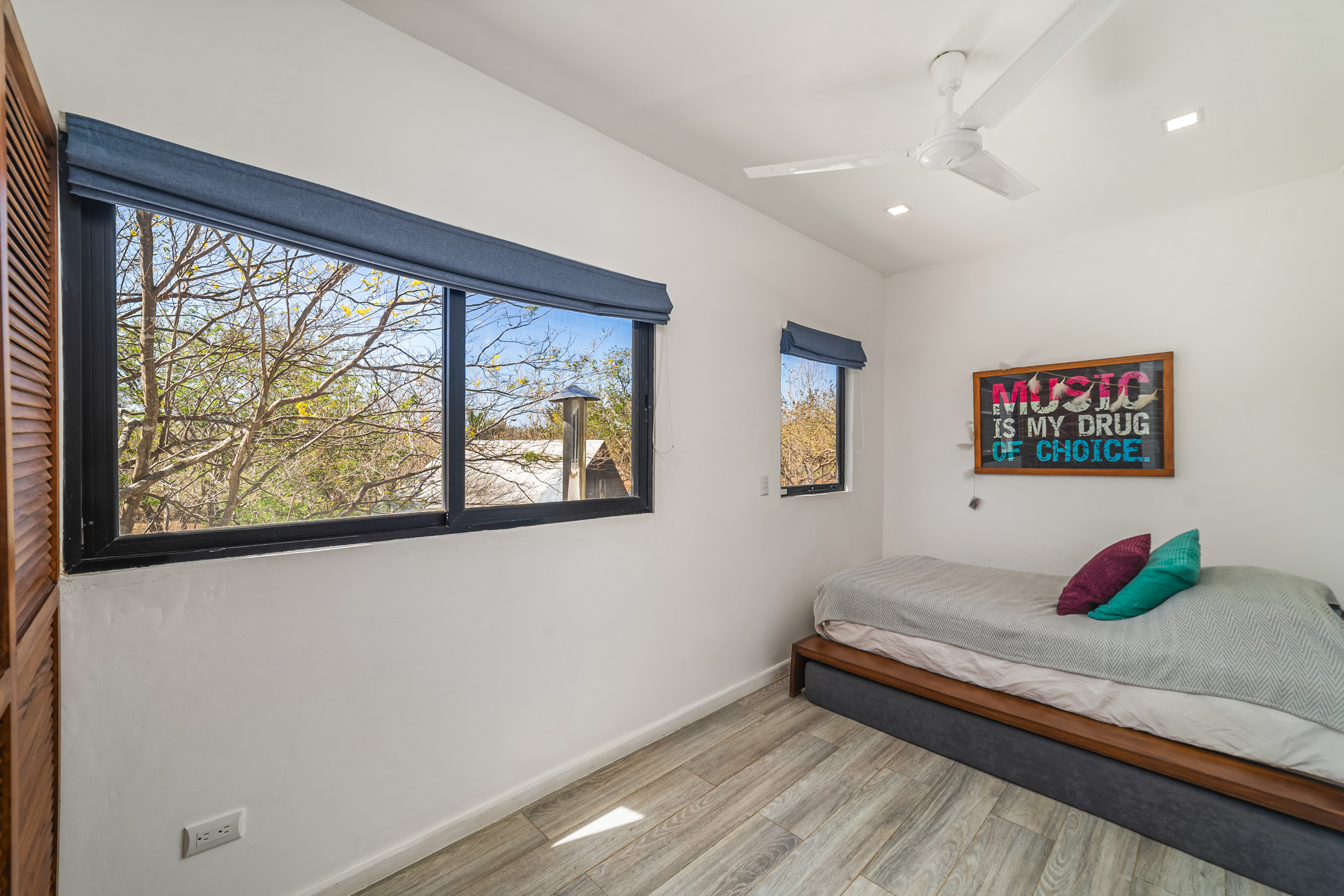 2 bed Single Family Homes For Sale in Playa Negra, Guanacaste - thumb 16