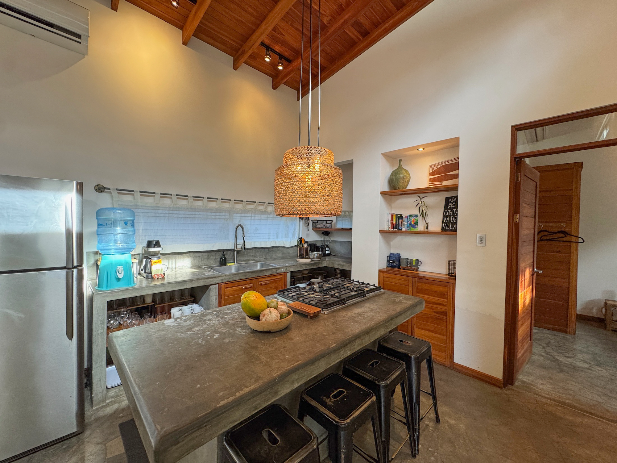 2 bed Single Family Homes For Sale in Santa Teresa, Puntarenas - thumb 27