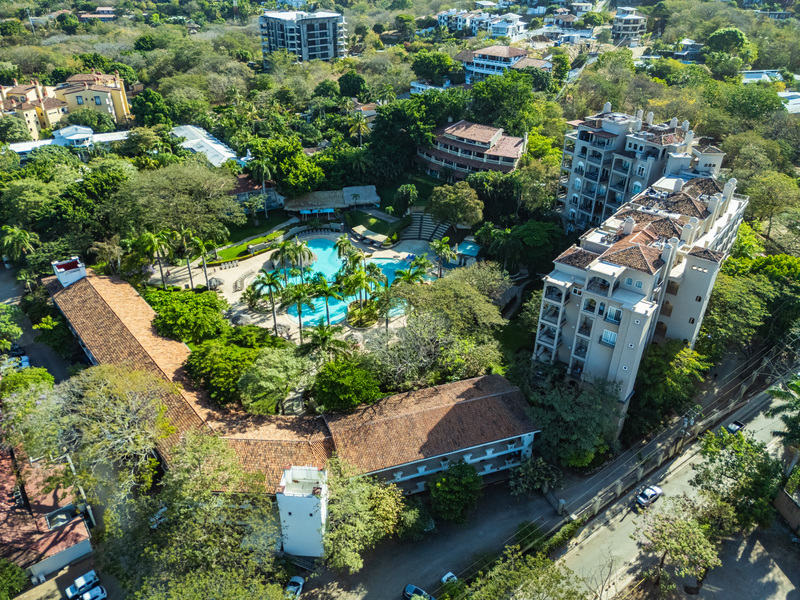 4 bed Condo For Sale in Tamarindo, Guanacaste - hero 3