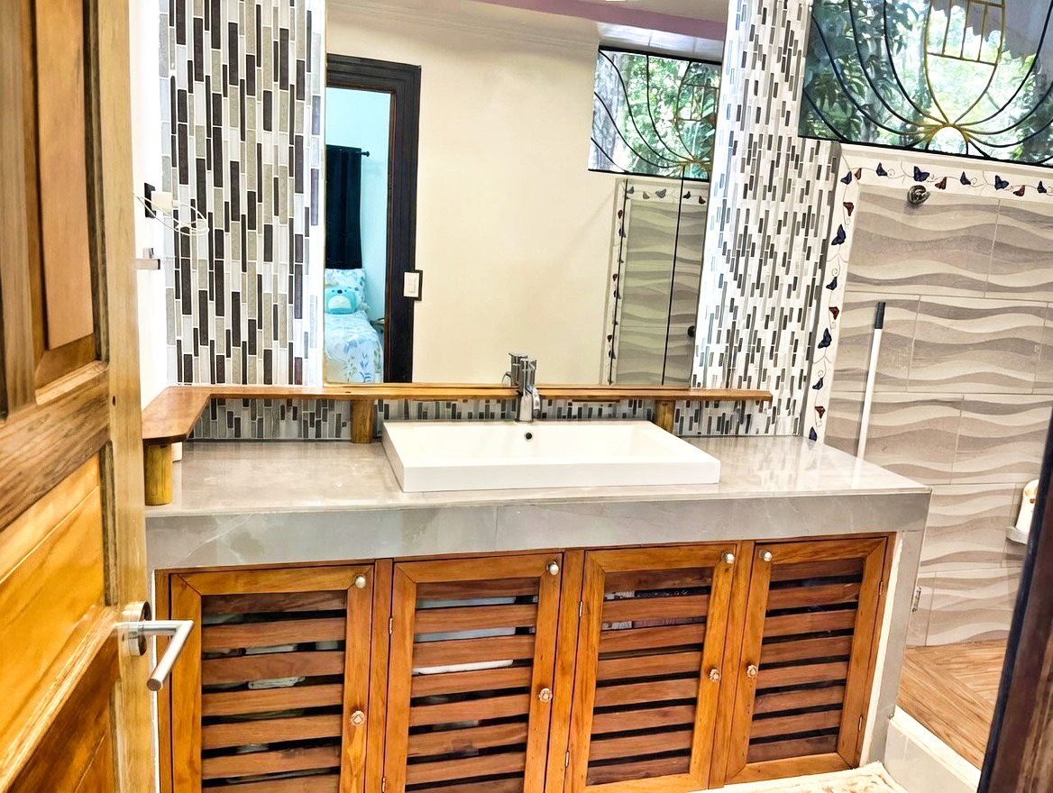 3 bed Single Family Homes For Sale in Puerto Viejo, Limón - thumb 16