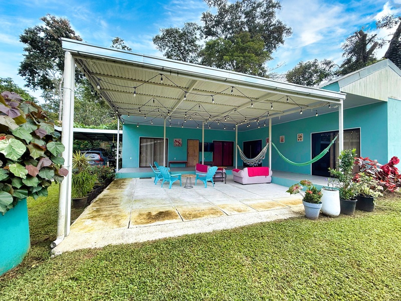 3 bed Single Family Homes For Sale in Cahuita, Limón - hero 3