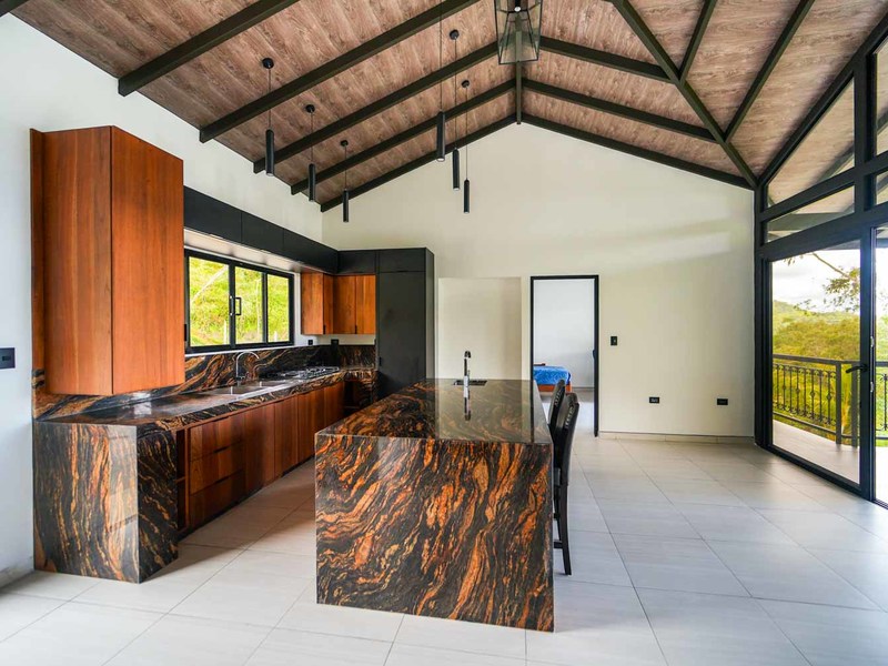 3 bed Single Family Homes For Sale in Perez Zeledon, San Jose - hero 7