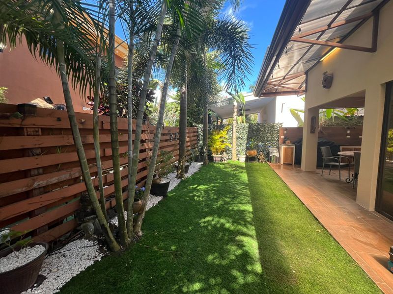 4 bed Single Family Homes For Sale in Jaco, Puntarenas - hero 14