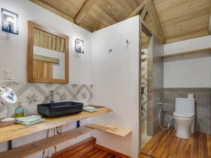7 bed Business For Sale in Playa Grande, Guanacaste - hero 16
